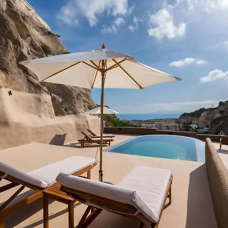 Litheos Santorini Luxury Cave *