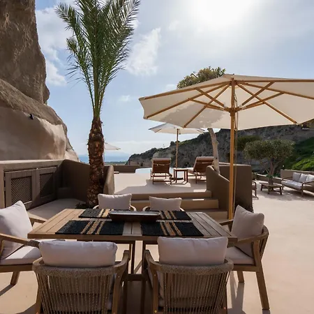 Villa Litheos Santorini Luxury Cave Vourvoulos