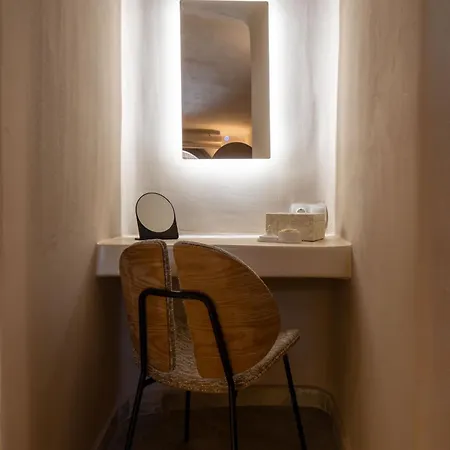 Litheos Santorini Luxury Cave * Vourvoúlos