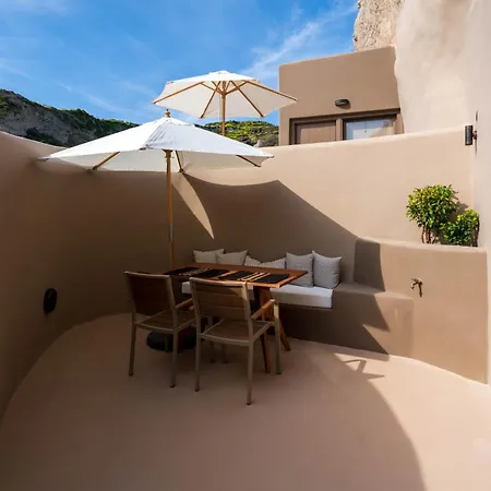 Litheos Santorini Luxury Cave فيلة Vourvoúlos