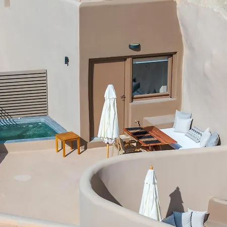 Litheos Santorini Luxury Cave فيلة