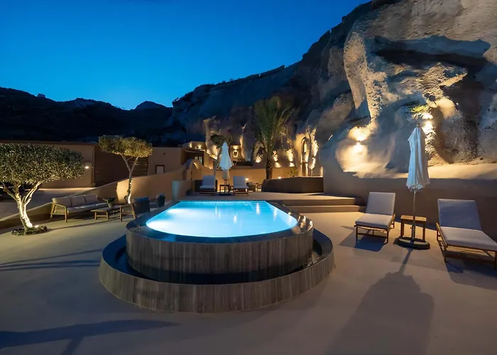 Litheos Santorini Luxury Cave Villa