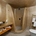 Litheos Santorini Luxury Cave * Vourvoúlos