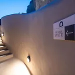Litheos Santorini Luxury Cave