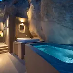 فيلة Litheos Santorini Luxury Cave Vourvoúlos