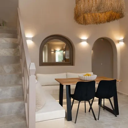 Villa Litheos Santorini Luxury Cave
