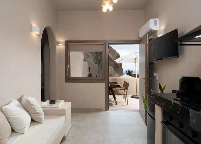 Litheos Santorini Luxury Cave