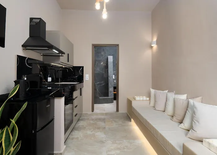 Villa Litheos Santorini Luxury Cave